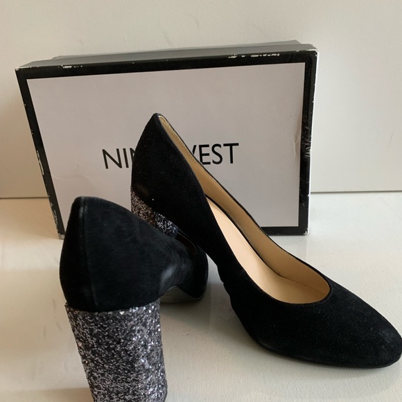 NINE WEST BLACK & SLIVER SHOES NEVER BEEN WORN - Picture 2 of 4